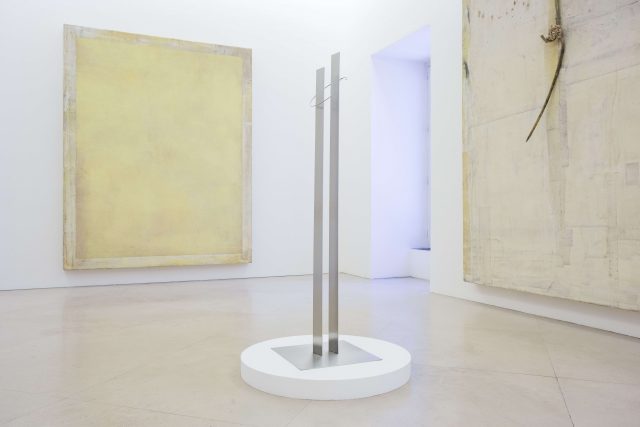 Fausto Melotti, L’amore, 1971. Collezione Fondazione Fausto Melotti, Milano. In comodato a Madre · museo d’arte contemporanea Donnaregina, Napoli. Foto © Amedeo Benestante. | Fausto Melotti, L’amore / The love, 1971. Fondazione Fausto Melotti collection, Milan. On loan to Madre · museo d’arte contemporanea Donnaregina, Naples. Photo © Amedeo Benestante.