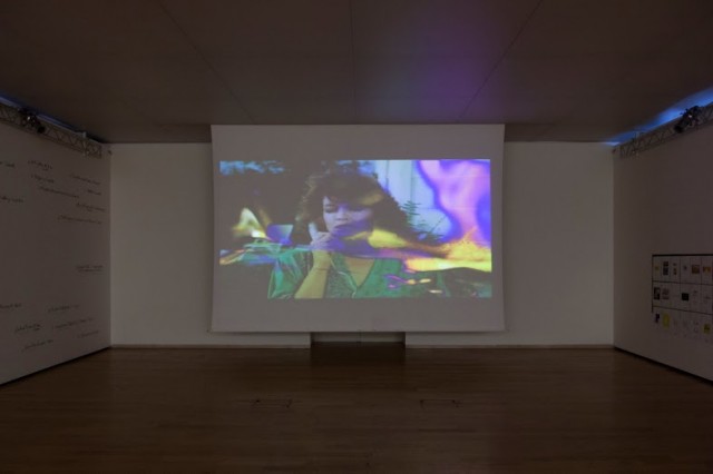 Nanni Balestrini, Tristanoil, 2012. Collezione Fondazione Donnaregina per le Arti Contemporanee, Napoli. Donazione dell’artista. Foto © Amedeo Benestante. | Nanni Balestrini, Tristanoil, 2012. Collection Fondazione Donnaregina per le Arti Contemporanee, Napoli. Gift of the artist. Photo © Amedeo Benestante.