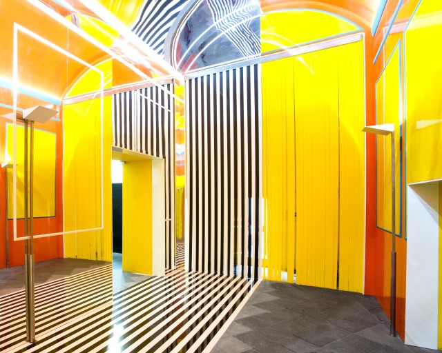 Daniel Buren, Axer / Désaxer. Lavoro in situ, 2015, Madre, Napoli - #2. Foto © Amedeo Benestante.