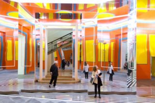madre-napoli_9th-october-2015-opening-daniel-buren-mark-leckey-and-marco-bagnoli_Daniel_Buren_Axer_Desaxer_foto1-640x427