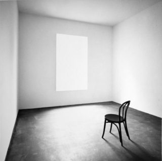 madre-napoli_23rd-june-2016-opening-mimmo-jodice_Attesa-640x638