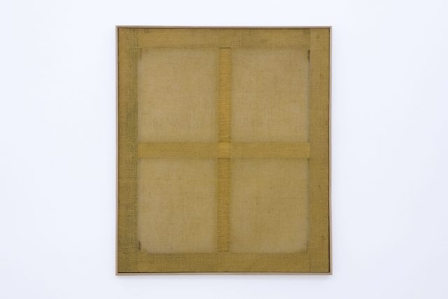 Salvatore Emblema, "Senza titolo", 1969. Donazione di Ernesto Esposito. Collezione Madre · museo d’arte contemporanea Donnaregina, Napoli. Foto © Amedeo Benestante. | Salvatore Emblema, "Untitled", 1969. Gift of Ernesto Esposito, 2016. Collection Madre · museo d’arte contemporanea Donnaregina, Napoli. Photo © Amedeo Benestante.