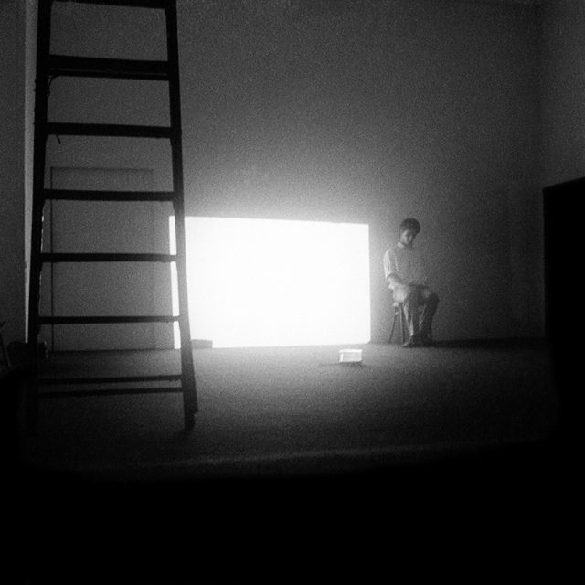 Mario Martone, Segni di vita (dettaglio). Galleria Lucio Amelio, 1979. Foto © Cesare Accetta. | Mario Martone, Segni di vita (detail). Galleria Lucio Amelio, 1979. Photo © Cesare Accetta.