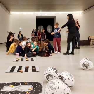 I piccoli partecipanti dello speciale laboratorio per Halloween 2018.