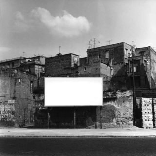 Mimmo Jodice, Vedute di Napoli, Opera 57 (Via Marina) 1980.