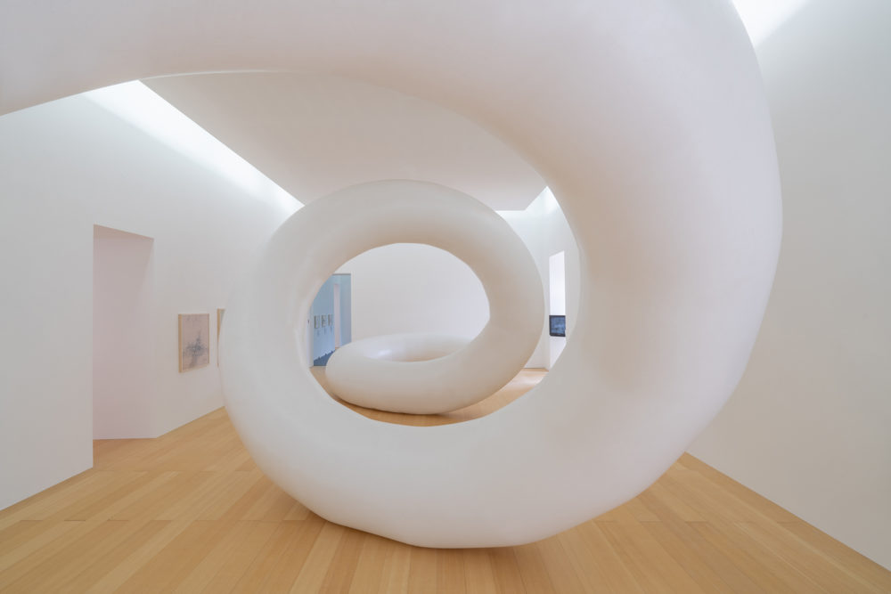 madre-napoli_the-remains-of-nothing__AS_3889